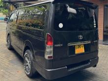 https://riyasewana.com/uploads/toyota-kdh-200-17303617763.jpg