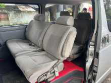 https://riyasewana.com/uploads/toyota-kdh-200-2005-2121564612803.jpg