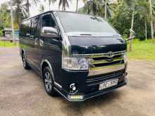 https://riyasewana.com/uploads/toyota-kdh-200-2005-2312244212282.jpg