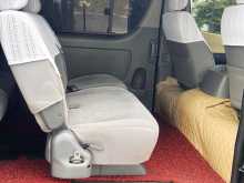https://riyasewana.com/uploads/toyota-kdh-200-2005-58301012904.jpg