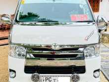 Toyota KDH 200 Super GL 2006 Van