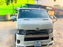 Toyota KDH 200 2006 Van