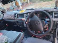 https://riyasewana.com/uploads/toyota-kdh-200-2006-1420305412413.jpg