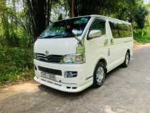 Toyota KDH 200 2006 Van