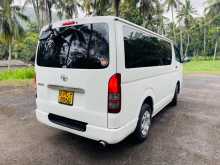 https://riyasewana.com/uploads/toyota-kdh-200-2006-2618560612973.jpg