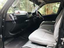 https://riyasewana.com/uploads/toyota-kdh-200-2006-276411212474.jpg