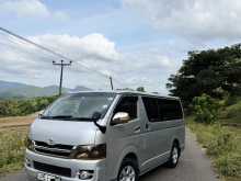 Toyota KDH 200 GL 2007 Van