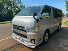 Toyota KDH 200 Super GL Update 2007 Van