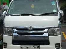 Toyota KDH 200 Dx 2007 Van