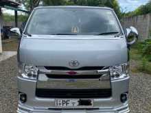 Toyota KDh 200 Gl 2007 Van