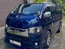 Toyota KDH 200 Super GL 2007 Van