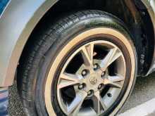 https://riyasewana.com/uploads/toyota-kdh-200-2007-712292312792.jpg