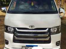 Toyota KDH 200 2007 Van