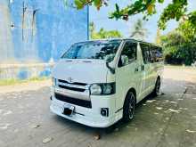 Toyota KDH 200 GL 2007 Van
