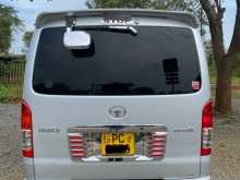 https://riyasewana.com/uploads/toyota-kdh-200-2007-910044912693.jpg