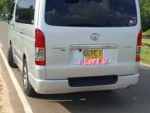 https://riyasewana.com/uploads/toyota-kdh-200-2012-2811470012662.jpg
