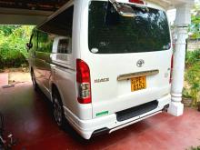 https://riyasewana.com/uploads/toyota-kdh-200-201351516765.jpg