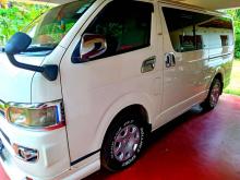 https://riyasewana.com/uploads/toyota-kdh-200-201351516806.jpg