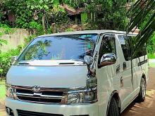 Toyota KDH 200 Super GL 2006 Van