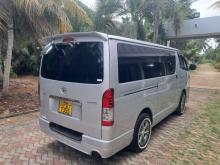 https://riyasewana.com/uploads/toyota-kdh-200-202224366676.jpg