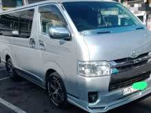 Toyota KDH 200 Super GL 2007 Van