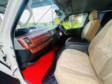 https://riyasewana.com/uploads/toyota-kdh-200-207475822982.jpg