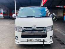 Toyota KDH 200 2007 Van