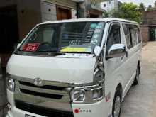 Toyota KDH 200 SUPER GL 2007 Van