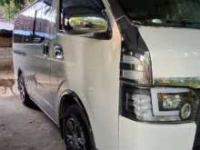 Toyota KDH 200 2007 Van