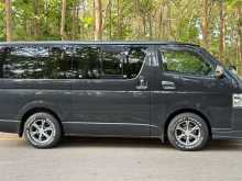 https://riyasewana.com/uploads/toyota-kdh-200-22906444032.jpg