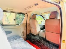 https://riyasewana.com/uploads/toyota-kdh-200-2311424517896.jpg