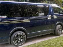 https://riyasewana.com/uploads/toyota-kdh-200-23701026425.jpg