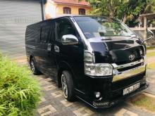 https://riyasewana.com/uploads/toyota-kdh-200-28031224723.jpg