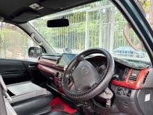 https://riyasewana.com/uploads/toyota-kdh-200-2810460124211.jpg