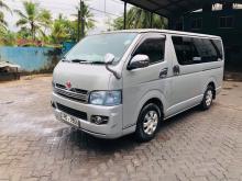 Toyota Kdh 200 Dx 2007 Van