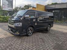 https://riyasewana.com/uploads/toyota-kdh-200-282028186474.jpg