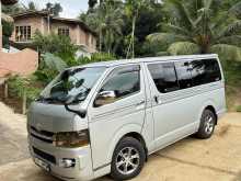 Toyota Kdh 200 GL PE 2007 Van