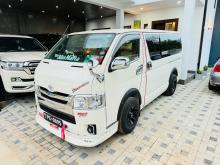 Toyota KDH 200 GL 2006 Van