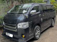 Toyota KDH 200 Super GL 2006 Van