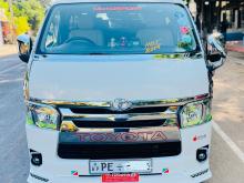 Toyota KDH 200 GL 2007 Van
