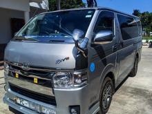 Toyota Kdh 200 Suepr Gl 2007 Van
