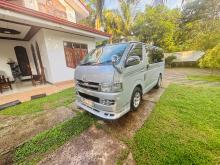 Toyota KDH 200 GL 2007 Van