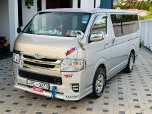 Toyota KDH 200 GL 2006 Van