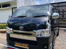 Toyota KDH 200 0 Van