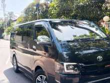 https://riyasewana.com/uploads/toyota-kdh-200-91459484792.jpg