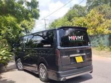 https://riyasewana.com/uploads/toyota-kdh-200-91500276696.jpg