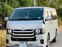 Toyota KDH 200 Super GL 2013 Van