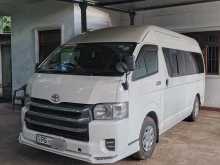 Toyota KDH 2005 Van