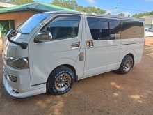 Toyota KDH 2005 Van