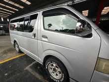 https://riyasewana.com/uploads/toyota-kdh-2005-717075512592.jpg